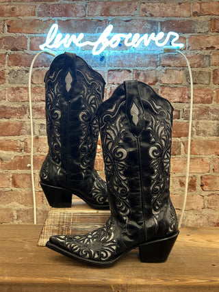 Indomable’s Women's Cowboy Boots Size 5.5