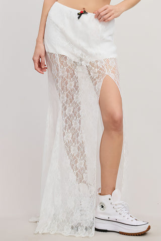 No Vacancy Lace Skirt