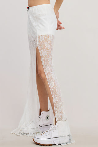 No Vacancy Lace Skirt