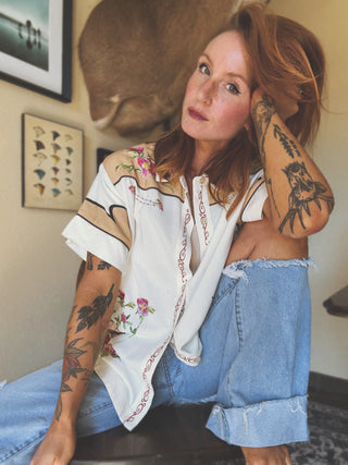 Mojave Linen Button Up Button Blouse