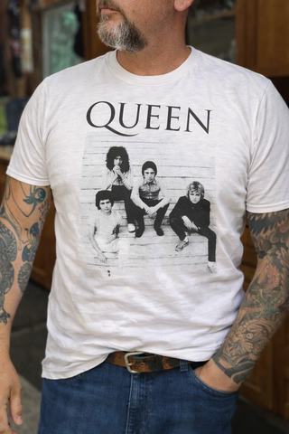 Queen Cool Cat T-Shirt